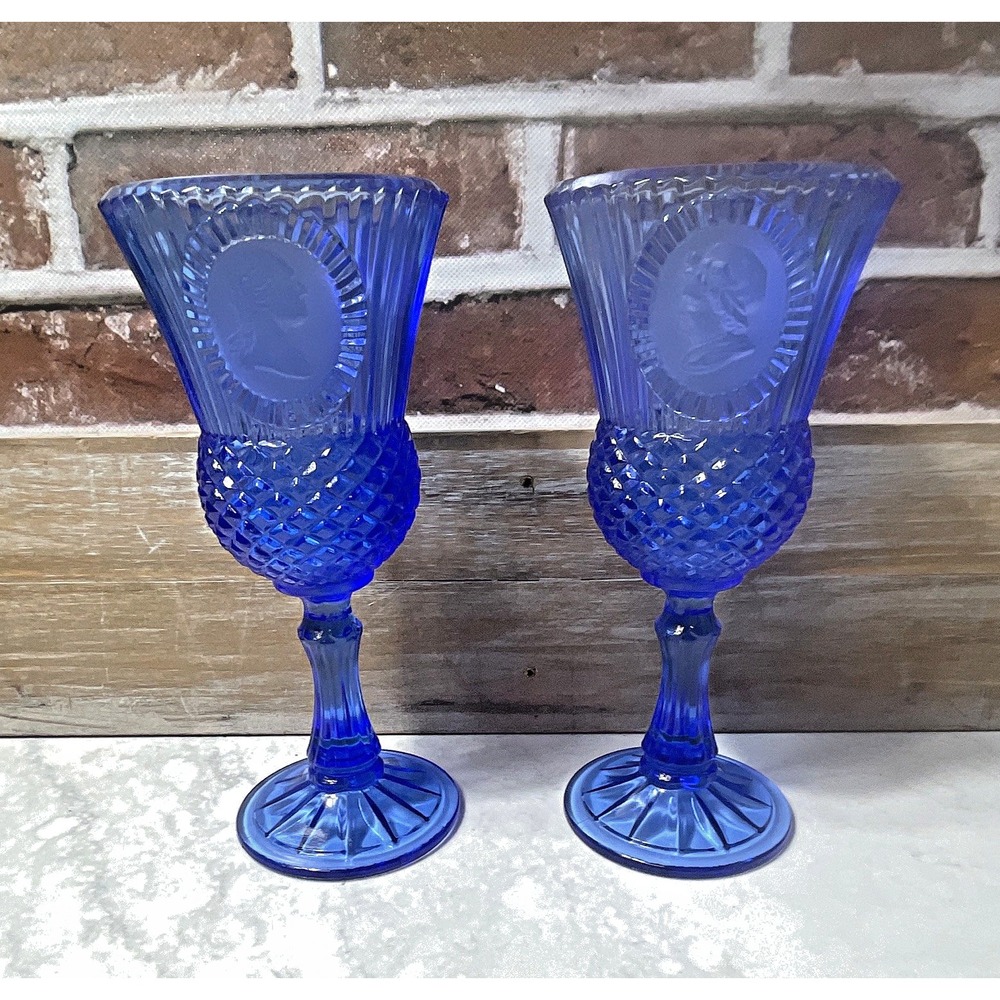 Set of 2 Blue Cameo Embossed Stemmed Wine Glasses 5 oz 8 in x 3.75 in- Avon